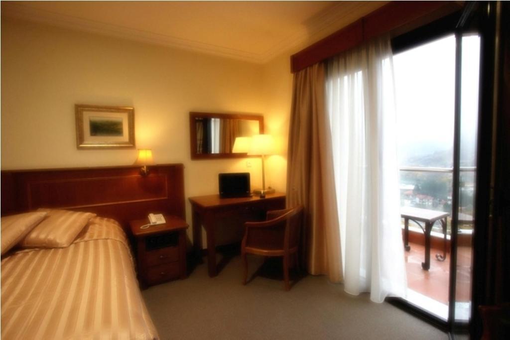 Afkos Grammos Boutique Hotel Resort Nestorion Cameră foto
